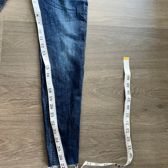 Hudson Jeans Dark Blue Mid-Rise Skinny Jeans with Raw Hem - Picture 8 of 12